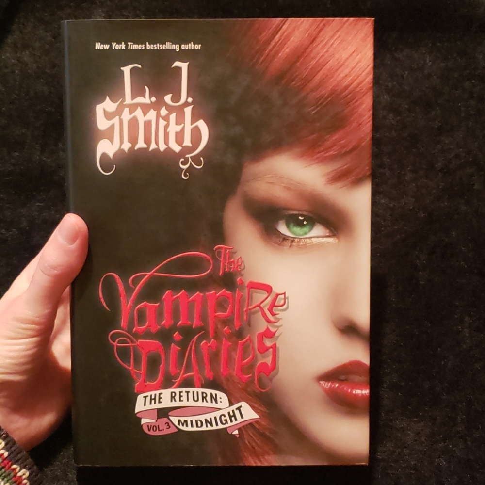 The Vampire Diaries The Return book series - Picture 6 of 7